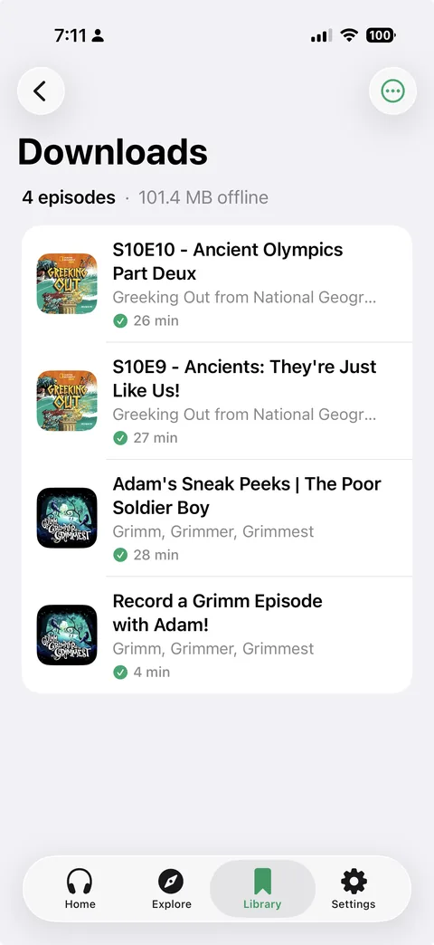PodFocus Downloads showing four episodes saved offline
